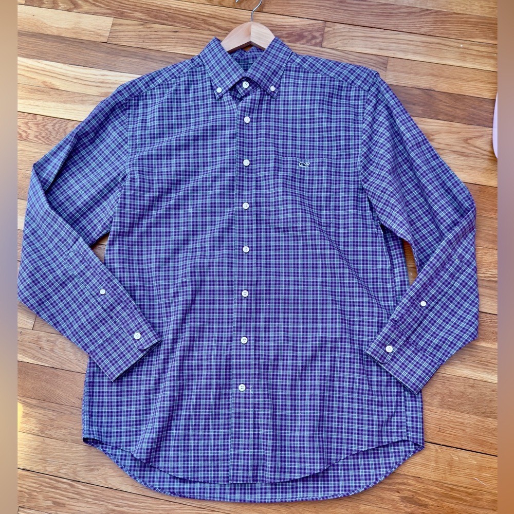 Vineyard Vines Men’s Button-Down Plaid Wrinkle-Free Whale Logo Tucker Shirt